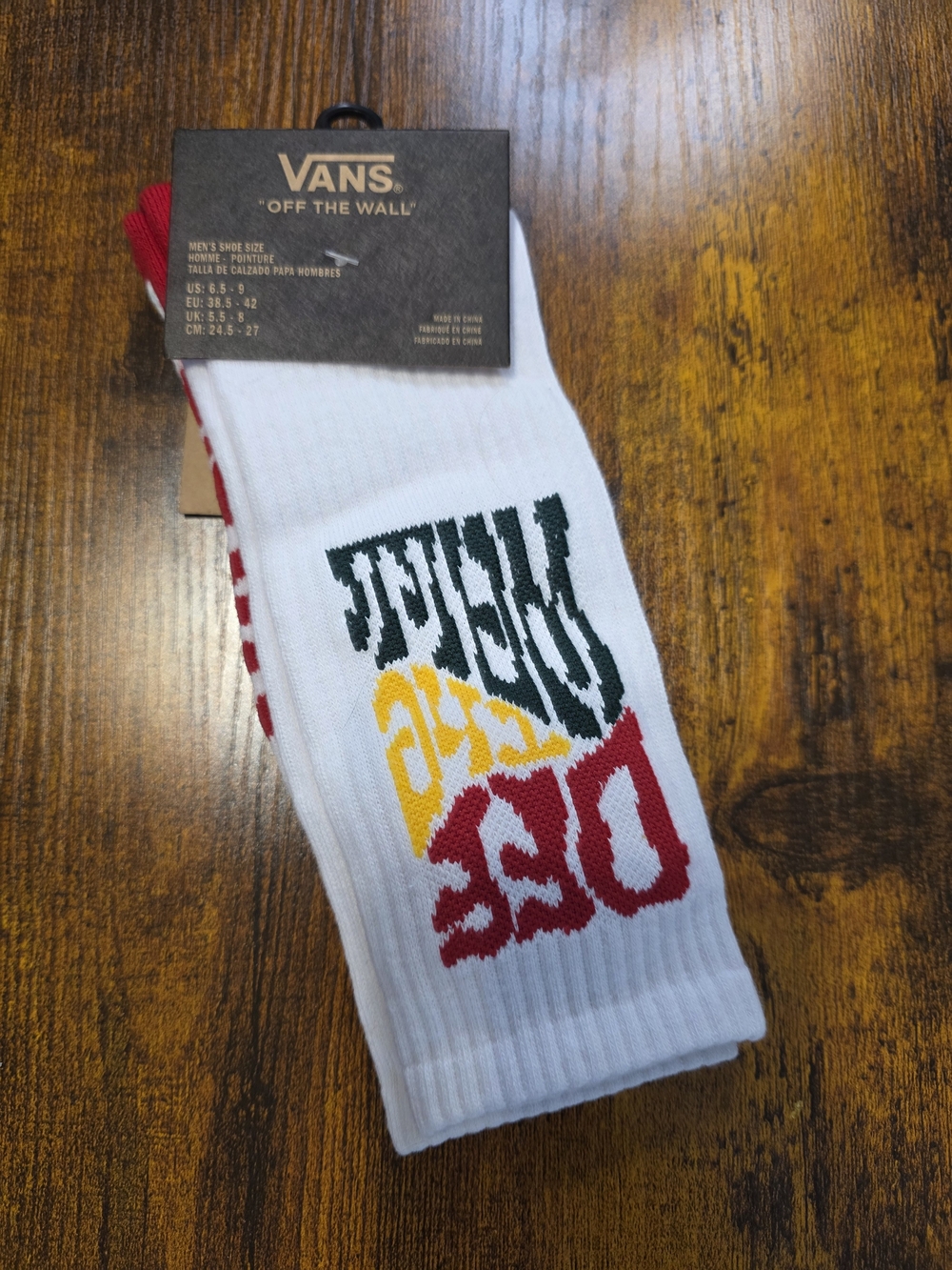 NWT Vans “Peace” Crew Socks White Red Yellow Unisex